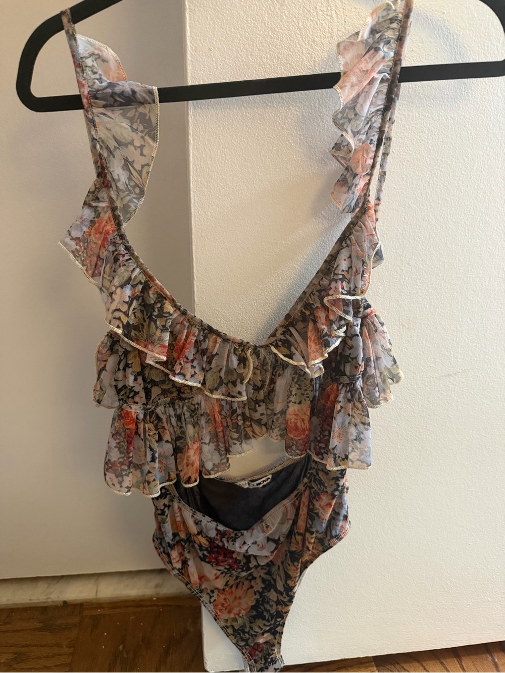 Fashion Nova Floral Ruffle bodysuit in Peach, Blue, Gray and Cream